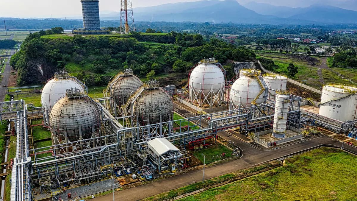 Process plant at dusk, where industrial AI pilots meet real operating conditions
